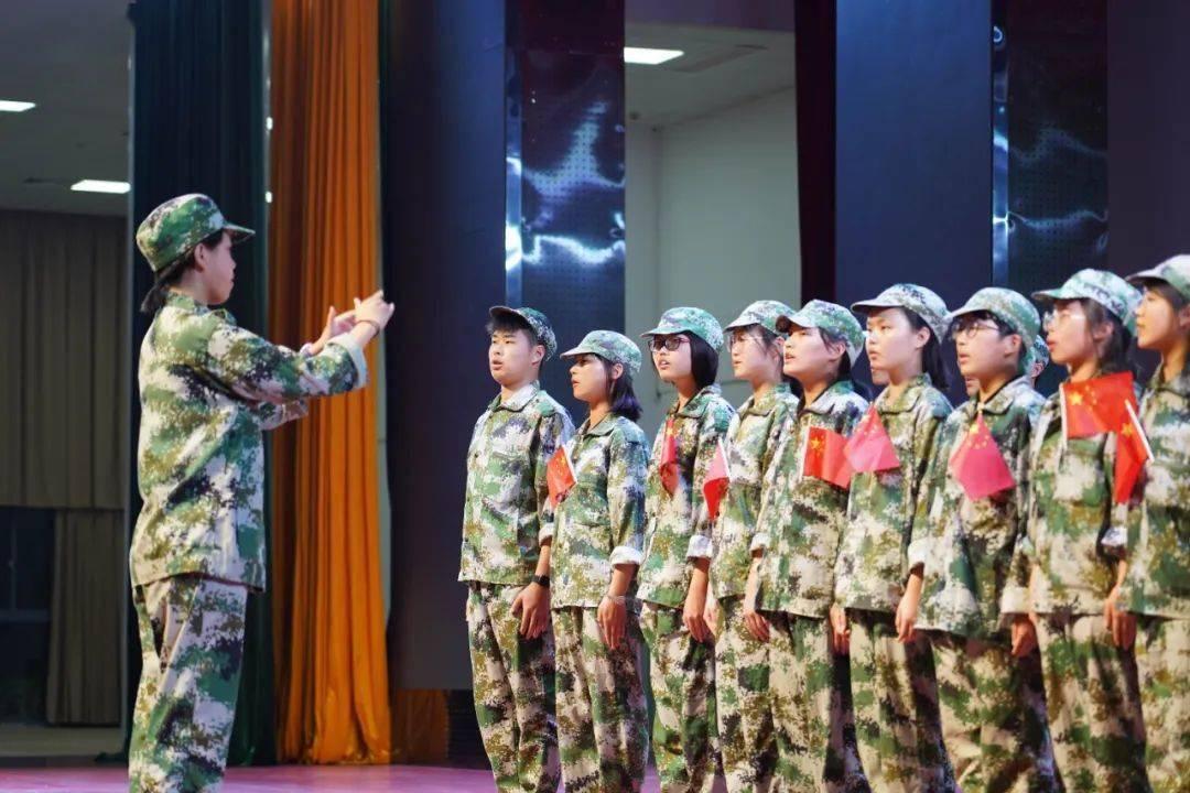 苹果6S的“信息”输入界面怎么变成这样了?——专业的有问必答平台